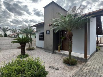 Casa - Venda - Centro - Tijucas - SC