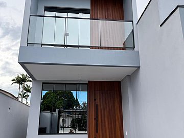 Sobrado - Venda - Xv de Novembro - Tijucas - SC